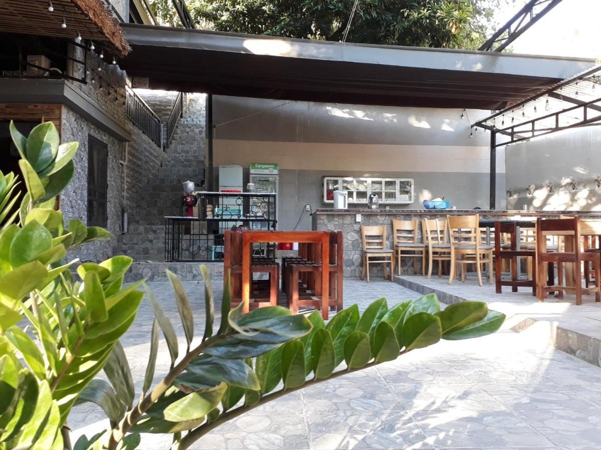 Ha Giang Creekside Homestay And Tours Buitenkant foto